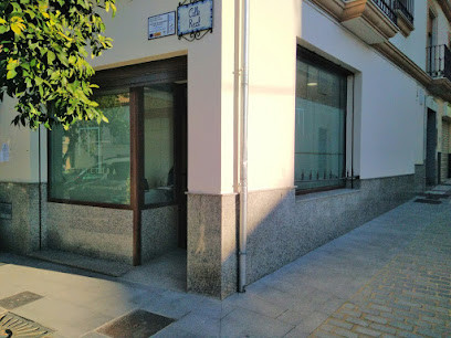 Arquitecto Mª TRINIDAD RODRIGUEZ ROMERO