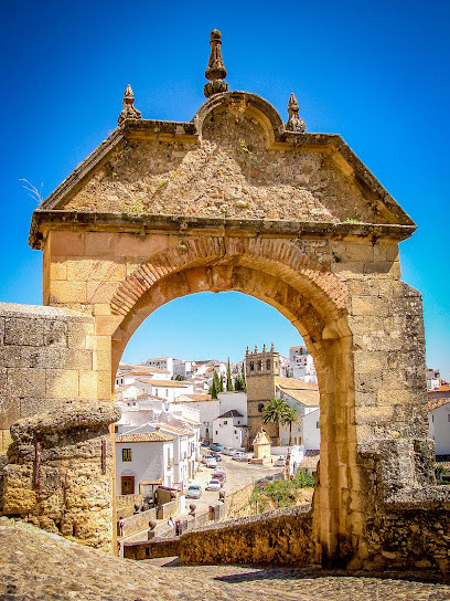 Puerta de Carlos V